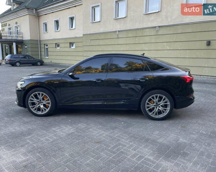 Чорний Ауді E-Tron, об'ємом двигуна 0 л та пробігом 35 тис. км за 40950 $, фото 13 на Automoto.ua