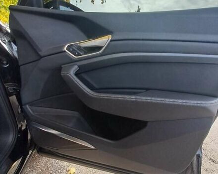 Черный Ауди E-Tron, объемом двигателя 0 л и пробегом 200 тыс. км за 27500 $, фото 46 на Automoto.ua