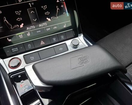 Чорний Ауді E-Tron, об'ємом двигуна 0 л та пробігом 31 тис. км за 39990 $, фото 25 на Automoto.ua