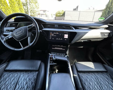 Черный Ауди E-Tron, объемом двигателя 0 л и пробегом 95 тыс. км за 39900 $, фото 26 на Automoto.ua