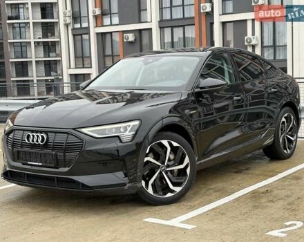 Чорний Ауді E-Tron, об'ємом двигуна 0 л та пробігом 99 тис. км за 29000 $, фото 1 на Automoto.ua