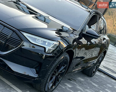 Чорний Ауді E-Tron, об'ємом двигуна 0 л та пробігом 187 тис. км за 23300 $, фото 74 на Automoto.ua