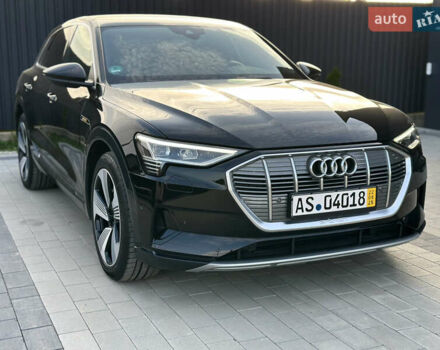 Черный Ауди E-Tron, объемом двигателя 0 л и пробегом 40 тыс. км за 26900 $, фото 14 на Automoto.ua