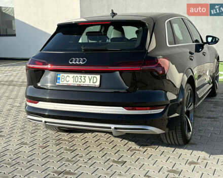 Чорний Ауді E-Tron, об'ємом двигуна 0 л та пробігом 95 тис. км за 36599 $, фото 32 на Automoto.ua