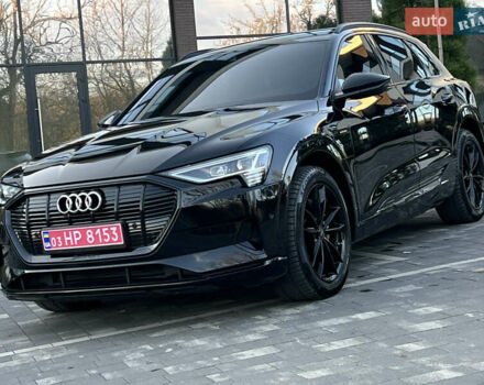 Чорний Ауді E-Tron, об'ємом двигуна 0 л та пробігом 187 тис. км за 23300 $, фото 6 на Automoto.ua
