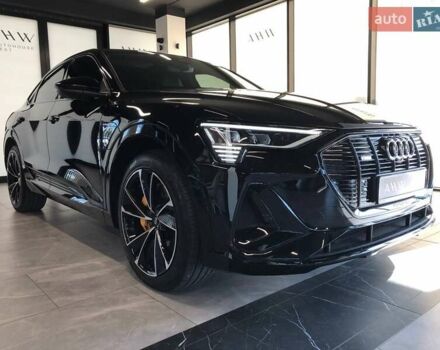 Черный Ауди E-Tron, объемом двигателя 0 л и пробегом 68 тыс. км за 39900 $, фото 10 на Automoto.ua