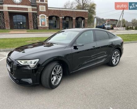 Черный Ауди E-Tron, объемом двигателя 0 л и пробегом 68 тыс. км за 37000 $, фото 1 на Automoto.ua