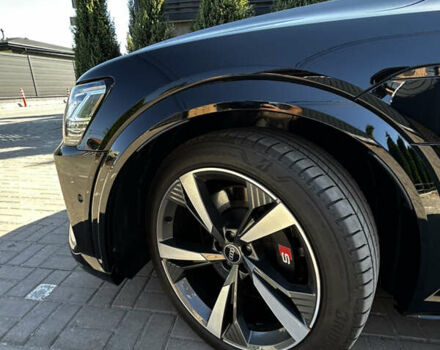 Черный Ауди E-Tron, объемом двигателя 0 л и пробегом 95 тыс. км за 39900 $, фото 9 на Automoto.ua