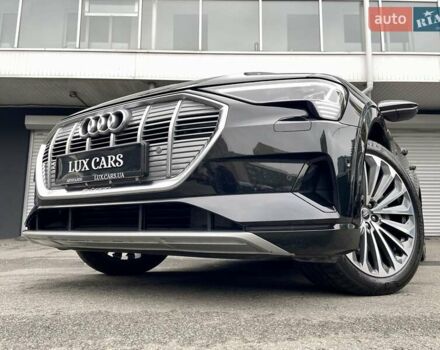 Черный Ауди E-Tron, объемом двигателя 0 л и пробегом 66 тыс. км за 41900 $, фото 11 на Automoto.ua