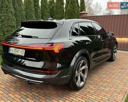Чорний Ауді E-Tron, об'ємом двигуна 0 л та пробігом 58 тис. км за 42999 $, фото 29 на Automoto.ua