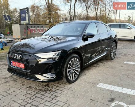 Черный Ауди E-Tron, объемом двигателя 0 л и пробегом 71 тыс. км за 38470 $, фото 7 на Automoto.ua