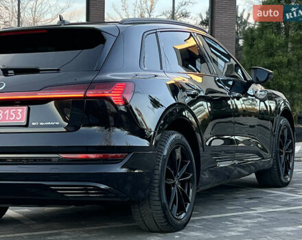 Чорний Ауді E-Tron, об'ємом двигуна 0 л та пробігом 187 тис. км за 23300 $, фото 16 на Automoto.ua