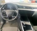 Черный Ауди E-Tron, объемом двигателя 0 л и пробегом 99 тыс. км за 29999 $, фото 5 на Automoto.ua