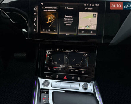 Чорний Ауді E-Tron, об'ємом двигуна 0 л та пробігом 155 тис. км за 28500 $, фото 18 на Automoto.ua