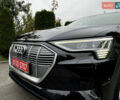 Чорний Ауді E-Tron, об'ємом двигуна 0 л та пробігом 190 тис. км за 23900 $, фото 4 на Automoto.ua