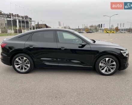 Черный Ауди E-Tron, объемом двигателя 0 л и пробегом 68 тыс. км за 37000 $, фото 10 на Automoto.ua