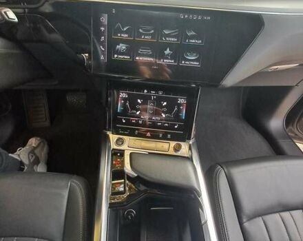 Черный Ауди E-Tron, объемом двигателя 0 л и пробегом 200 тыс. км за 27500 $, фото 24 на Automoto.ua