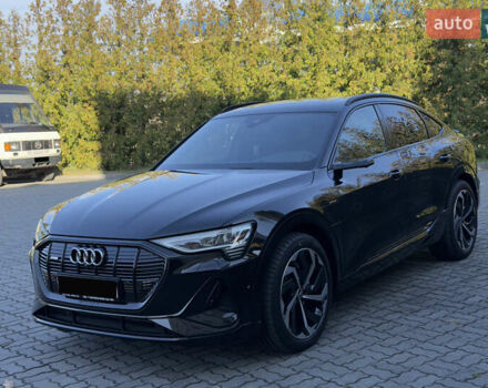 Черный Ауди E-Tron, объемом двигателя 0 л и пробегом 50 тыс. км за 44000 $, фото 69 на Automoto.ua