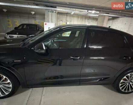 Черный Ауди E-Tron, объемом двигателя 0 л и пробегом 71 тыс. км за 38470 $, фото 56 на Automoto.ua