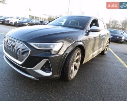 Чорний Ауді E-Tron, об'ємом двигуна 0 л та пробігом 78 тис. км за 47000 $, фото 9 на Automoto.ua