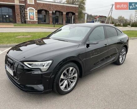 Черный Ауди E-Tron, объемом двигателя 0 л и пробегом 68 тыс. км за 37000 $, фото 3 на Automoto.ua