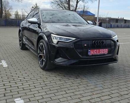 Черный Ауди E-Tron, объемом двигателя 0 л и пробегом 54 тыс. км за 43500 $, фото 10 на Automoto.ua