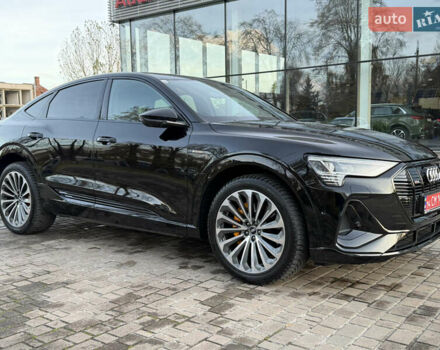Черный Ауди E-Tron, объемом двигателя 0 л и пробегом 71 тыс. км за 38470 $, фото 16 на Automoto.ua