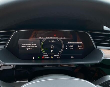 Чорний Ауді E-Tron, об'ємом двигуна 0 л та пробігом 38 тис. км за 33900 $, фото 14 на Automoto.ua