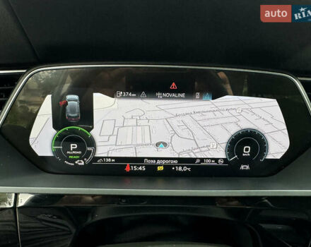 Чорний Ауді E-Tron, об'ємом двигуна 0 л та пробігом 190 тис. км за 23900 $, фото 18 на Automoto.ua