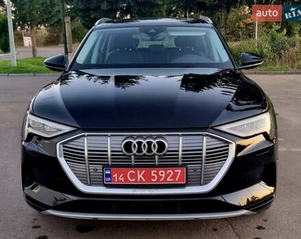Черный Ауди E-Tron, объемом двигателя 0 л и пробегом 70 тыс. км за 32500 $, фото 2 на Automoto.ua
