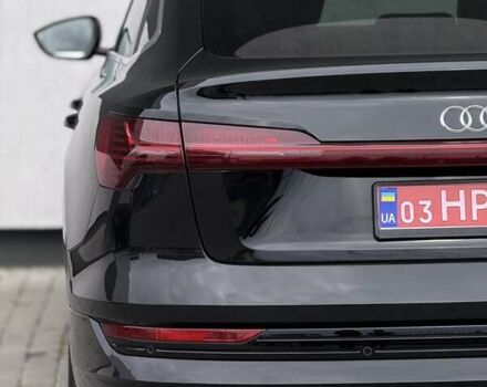Чорний Ауді E-Tron, об'ємом двигуна 0 л та пробігом 148 тис. км за 31500 $, фото 19 на Automoto.ua