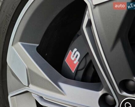 Чорний Ауді E-Tron, об'ємом двигуна 0 л та пробігом 34 тис. км за 49499 $, фото 17 на Automoto.ua