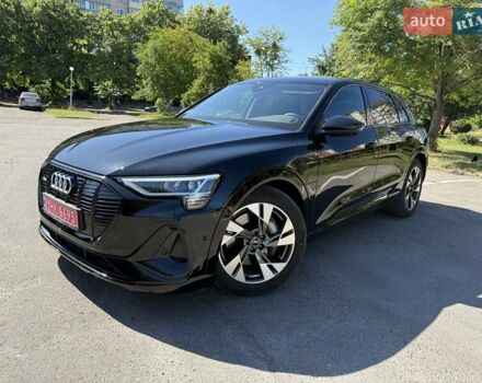 Черный Ауди E-Tron, объемом двигателя 0 л и пробегом 23 тыс. км за 38999 $, фото 4 на Automoto.ua