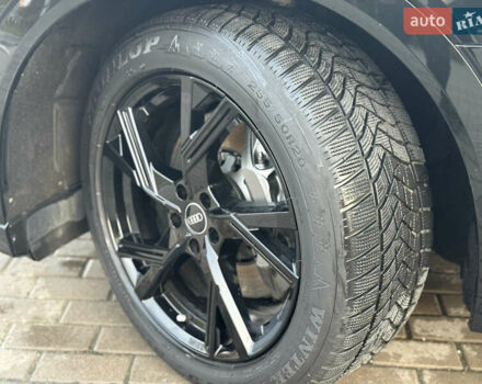 Чорний Ауді E-Tron, об'ємом двигуна 0 л та пробігом 155 тис. км за 28500 $, фото 7 на Automoto.ua