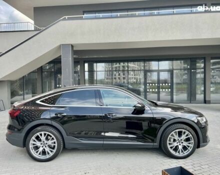 Черный Ауди E-Tron, объемом двигателя 0 л и пробегом 29 тыс. км за 57900 $, фото 5 на Automoto.ua