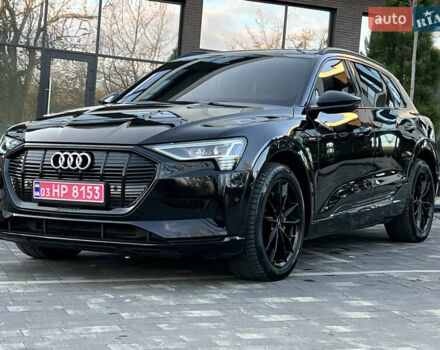 Чорний Ауді E-Tron, об'ємом двигуна 0 л та пробігом 187 тис. км за 23300 $, фото 2 на Automoto.ua