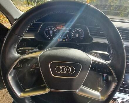 Черный Ауди E-Tron, объемом двигателя 0 л и пробегом 200 тыс. км за 27500 $, фото 75 на Automoto.ua