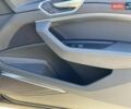 Черный Ауди E-Tron, объемом двигателя 0 л и пробегом 199 тыс. км за 39999 $, фото 15 на Automoto.ua