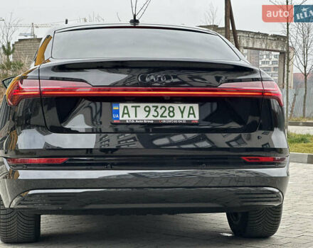 Чорний Ауді E-Tron, об'ємом двигуна 0 л та пробігом 89 тис. км за 35200 $, фото 1 на Automoto.ua