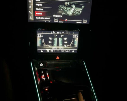 Черный Ауди E-Tron, объемом двигателя 0 л и пробегом 33 тыс. км за 53450 $, фото 36 на Automoto.ua