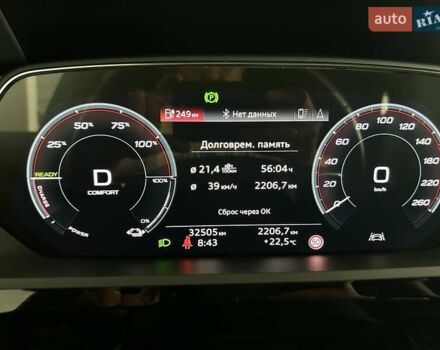 Черный Ауди E-Tron, объемом двигателя 0 л и пробегом 30 тыс. км за 41000 $, фото 16 на Automoto.ua