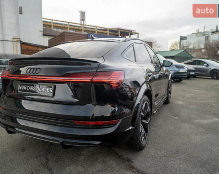 Чорний Ауді E-Tron, об'ємом двигуна 0 л та пробігом 54 тис. км за 45900 $, фото 10 на Automoto.ua