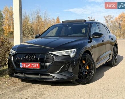 Чорний Ауді E-Tron, об'ємом двигуна 0 л та пробігом 103 тис. км за 36600 $, фото 1 на Automoto.ua