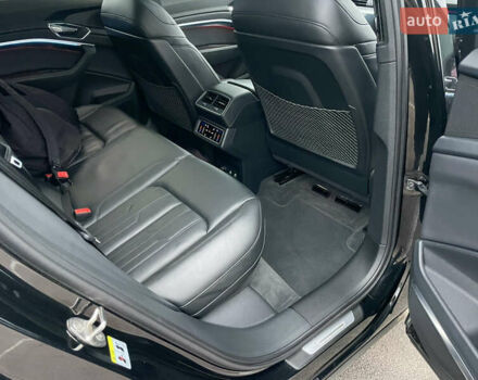 Черный Ауди E-Tron, объемом двигателя 0 л и пробегом 89 тыс. км за 39900 $, фото 32 на Automoto.ua
