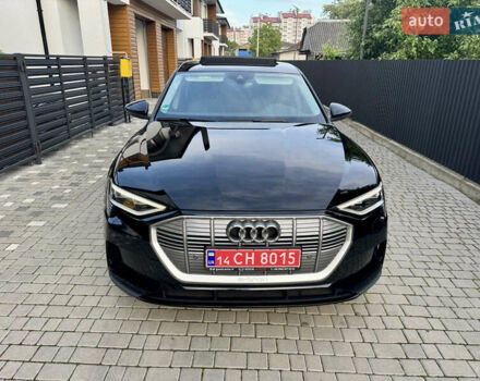 Чорний Ауді E-Tron, об'ємом двигуна 0 л та пробігом 96 тис. км за 30900 $, фото 6 на Automoto.ua