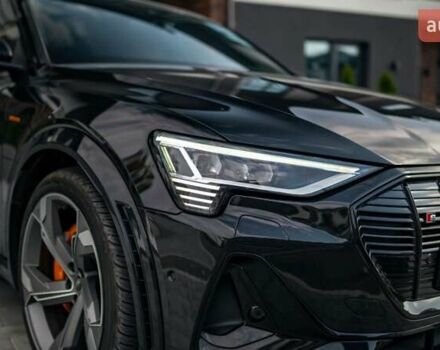 Черный Ауди E-Tron, объемом двигателя 0 л и пробегом 25 тыс. км за 55000 $, фото 6 на Automoto.ua