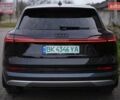 Чорний Ауді E-Tron, об'ємом двигуна 0 л та пробігом 47 тис. км за 32900 $, фото 7 на Automoto.ua