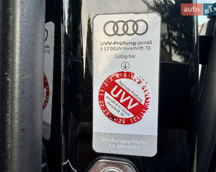 Черный Ауди E-Tron, объемом двигателя 0 л и пробегом 97 тыс. км за 30900 $, фото 72 на Automoto.ua