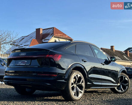Черный Ауди E-Tron, объемом двигателя 0 л и пробегом 32 тыс. км за 47561 $, фото 7 на Automoto.ua