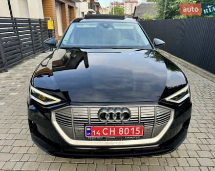 Чорний Ауді E-Tron, об'ємом двигуна 0 л та пробігом 96 тис. км за 30900 $, фото 23 на Automoto.ua